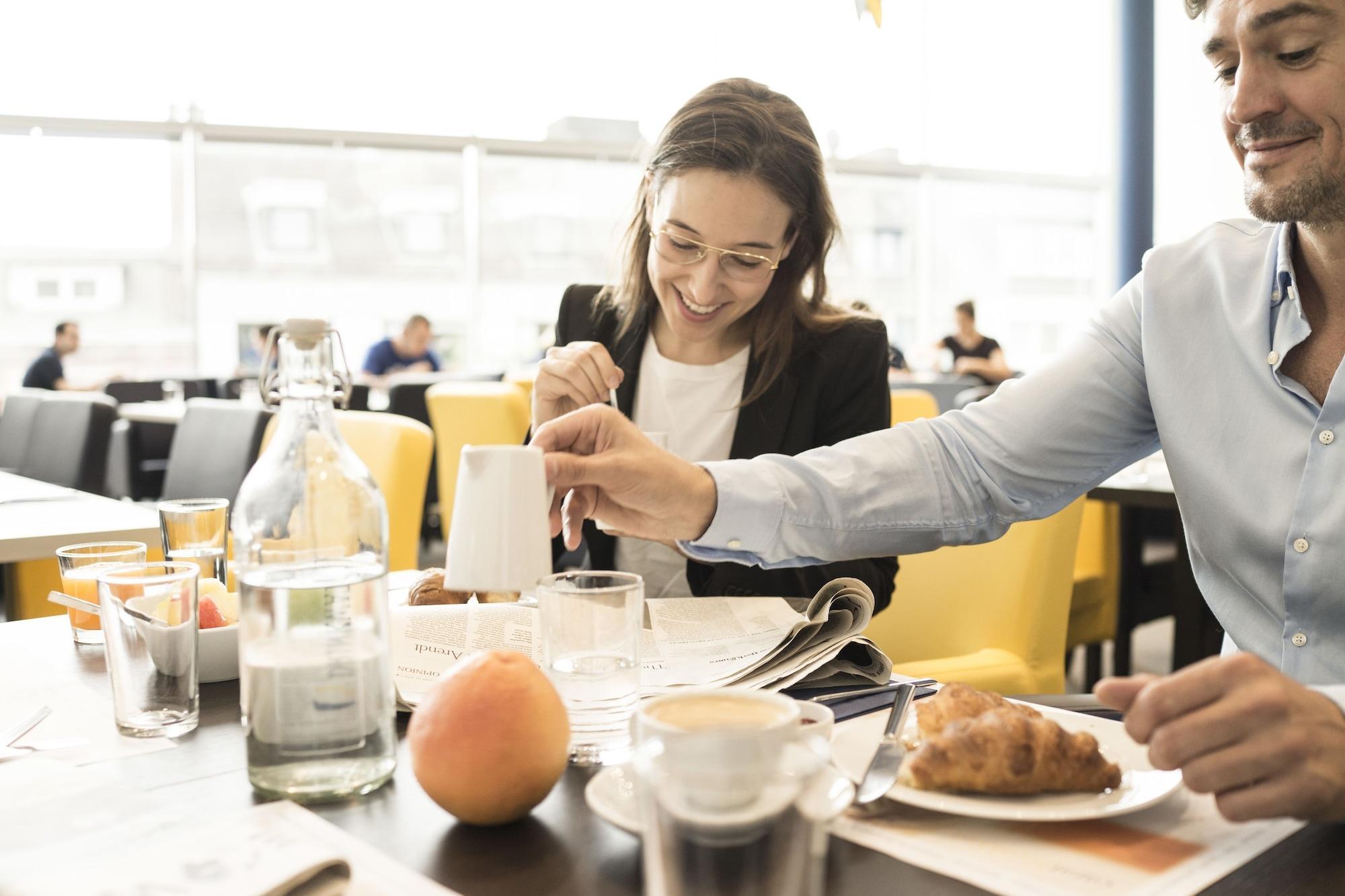 Carathotel Dusseldorf City Экстерьер фото